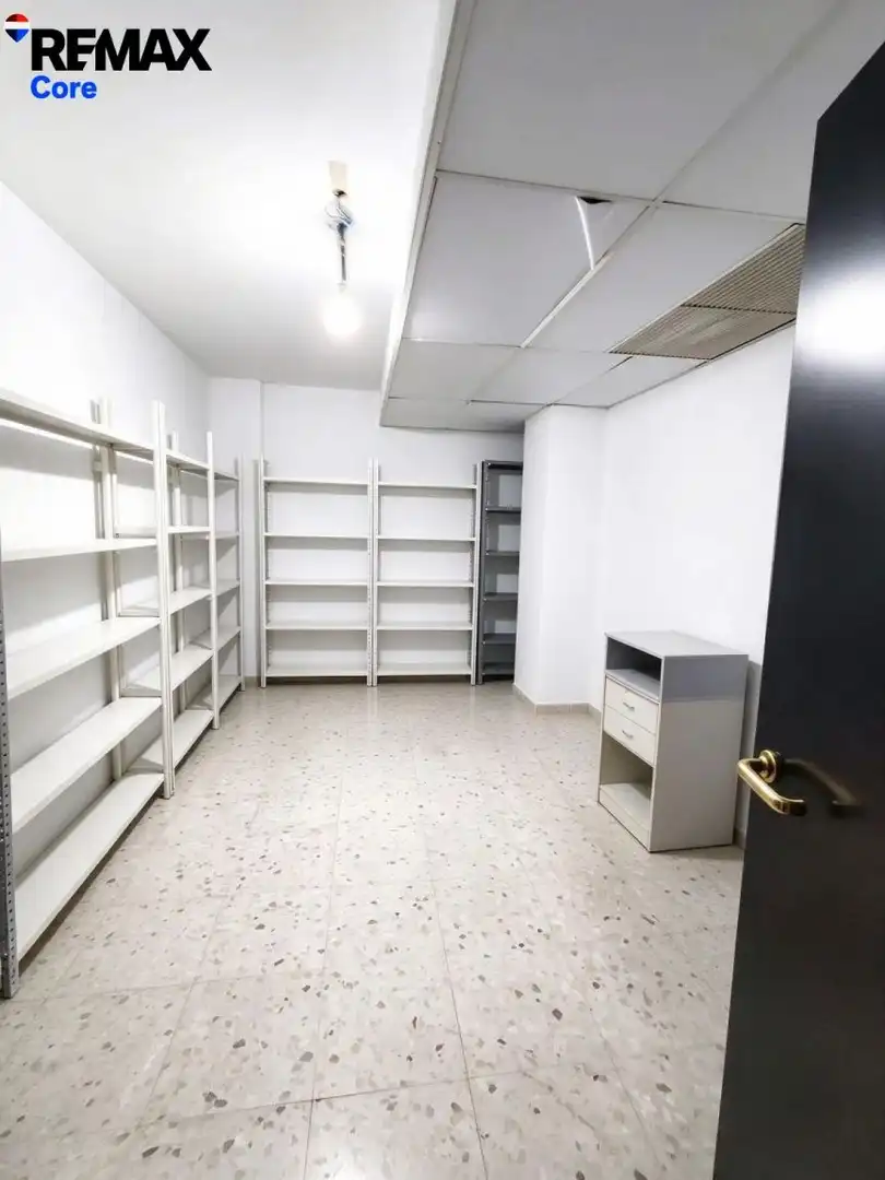 Office space with lift for sale in Casco Antiguo, imagen 46