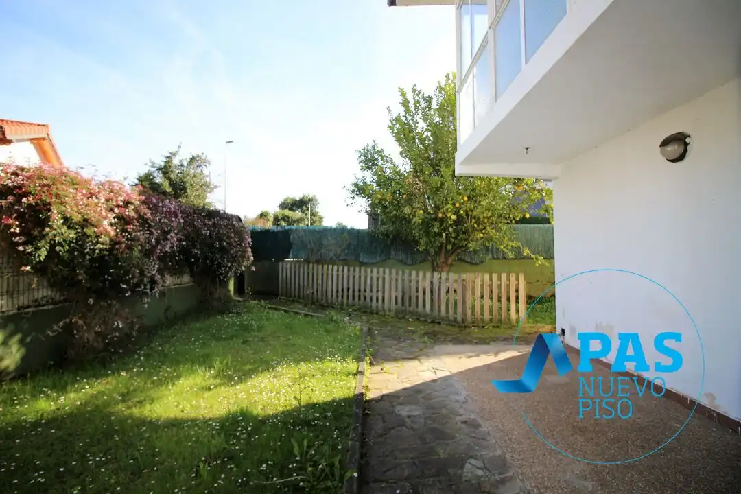 Garden of Houses for sale in Noja  with Heating, Private garden and Storage room