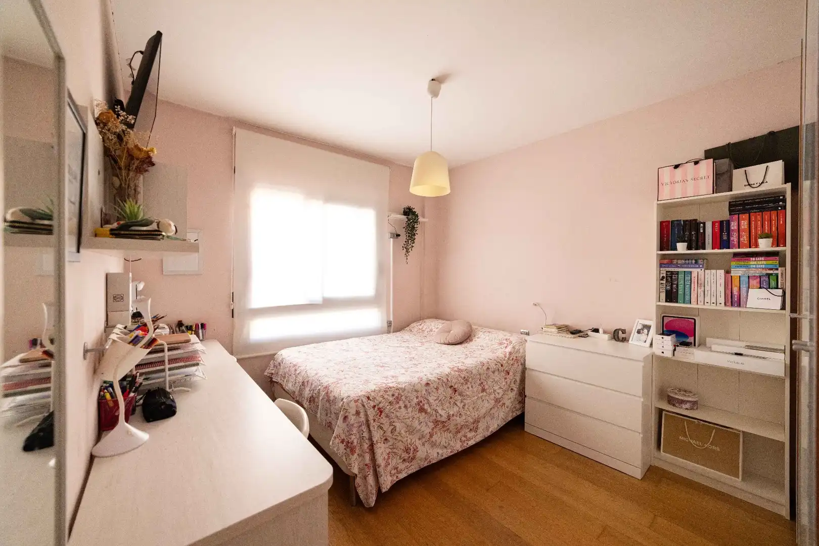 Bedroom of Detached homes for sale in L'Eliana  with Air Conditioner, Terrace and Storage room