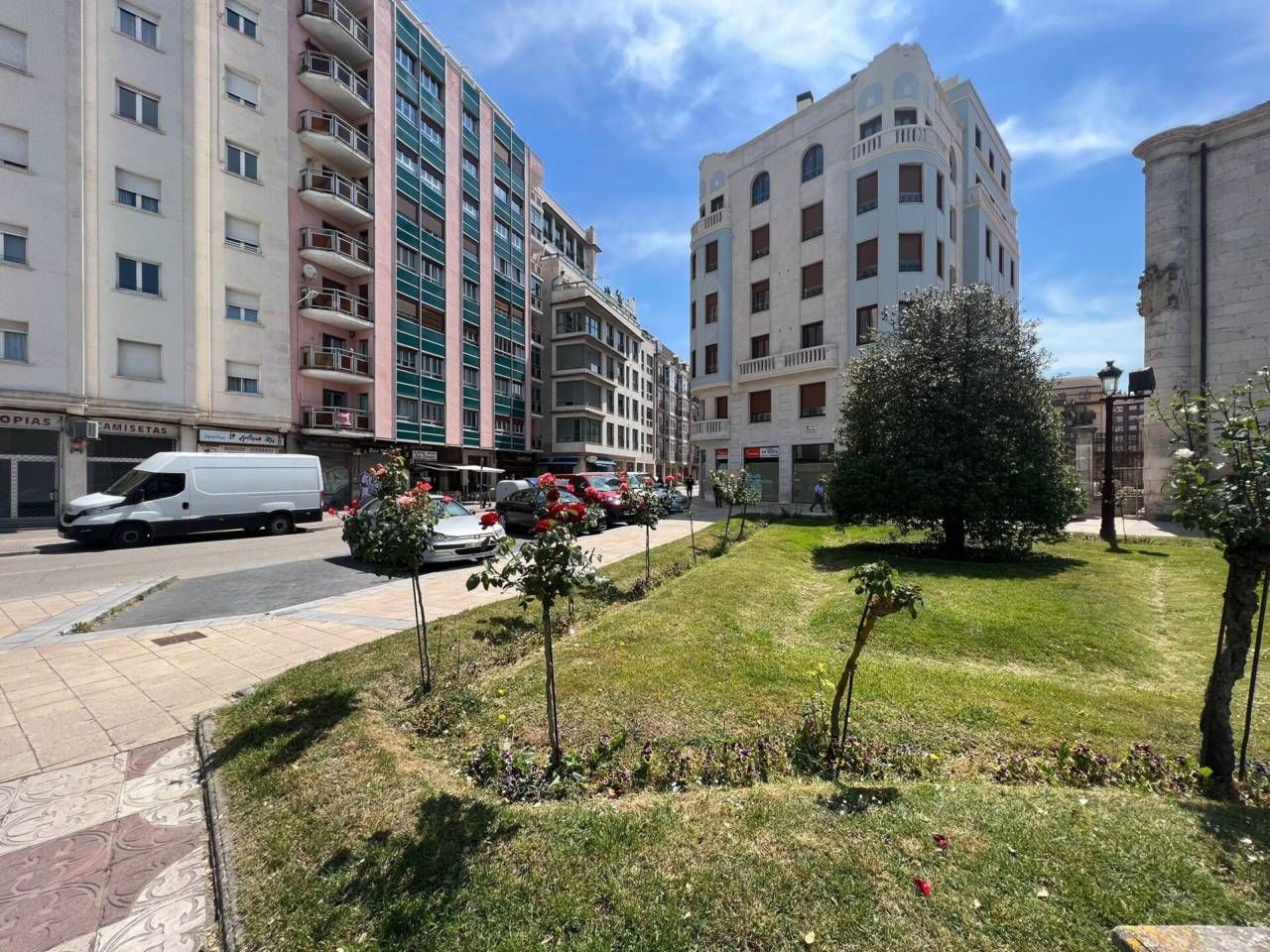 Exterior view of Box room for sale in Burgos Capital