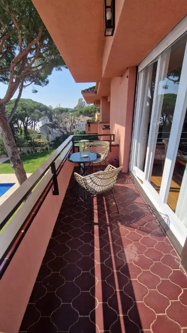 Apartment with terrace to rent in Carrer de Farena, imagen 3