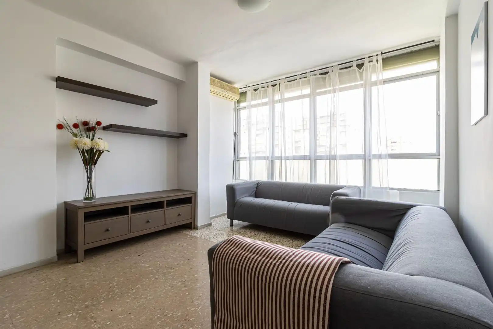 Living room of Flat for rent in Jerez de la Frontera  with Air Conditioner, Terrace and Furnished