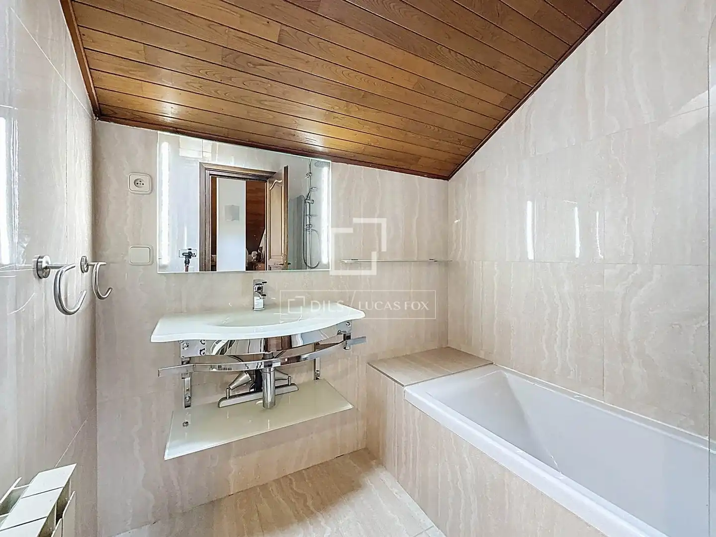 Baño de Piso de alquiler en La Massana con Calefacción, Parquet y Terraza