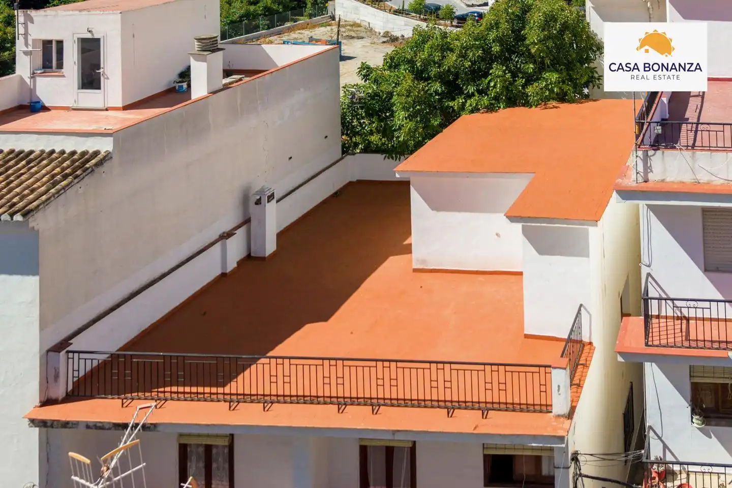 Terrace of Houses for sale in Jete  with Private garden and Furnished