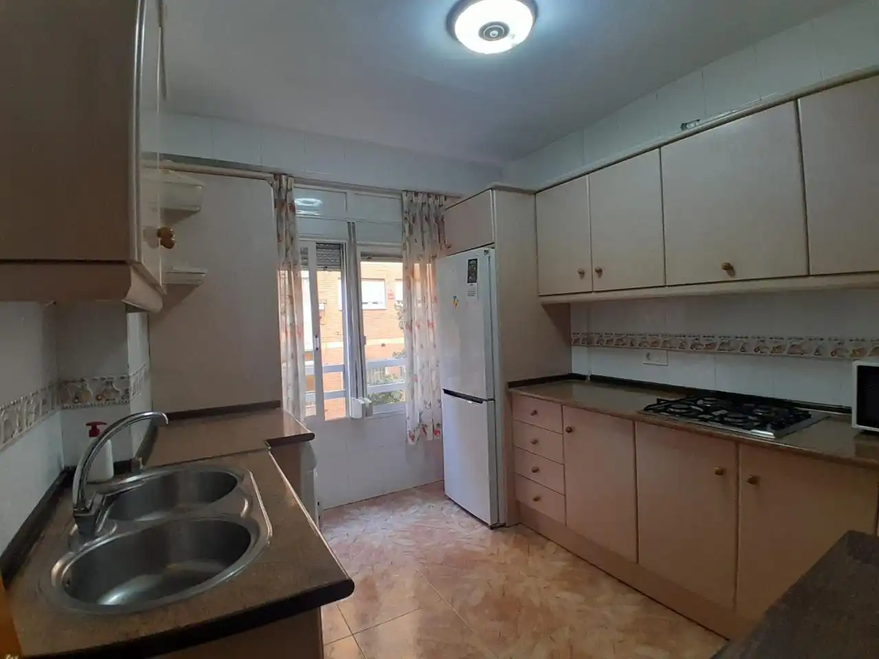 Kitchen of Flat for rent in Granada  with Terrace and Furnished