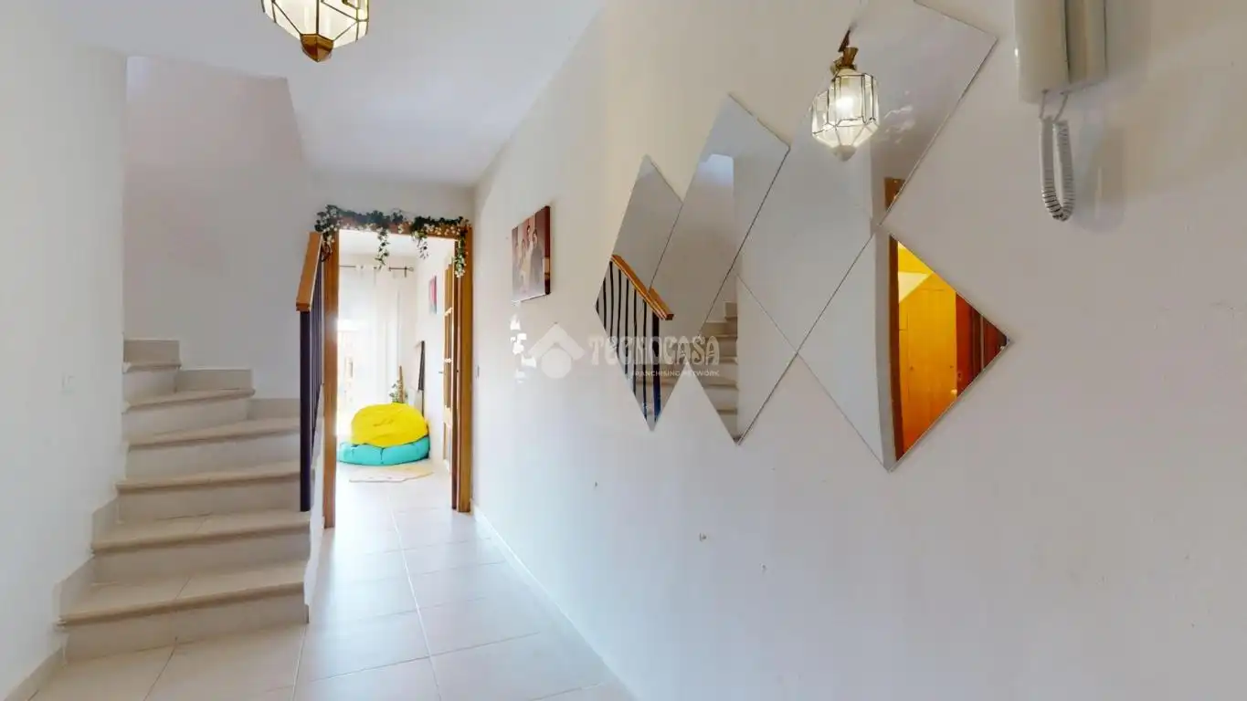 Habitatge amb terrassa en venda a Yebes - Pueblo, imagen 2