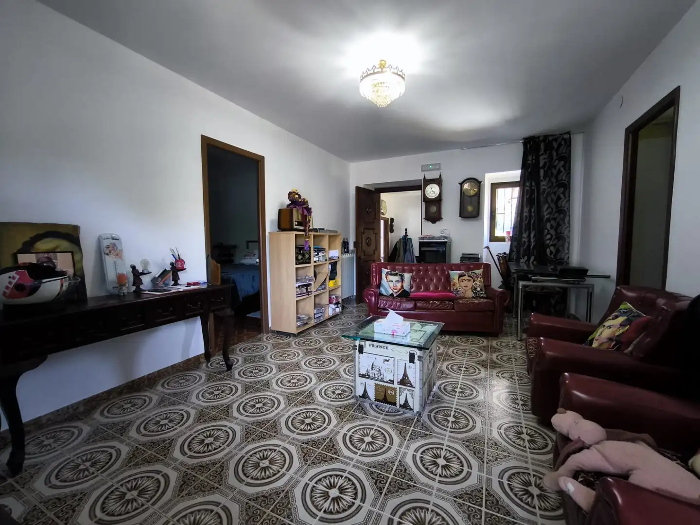 Sala d'estar de Casa o xalet en venda en Arbo amb Calefacció, Jardí privat i Moblat