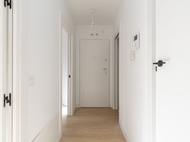 New build Ground floor with lift for sale in Calle del Ebro 25