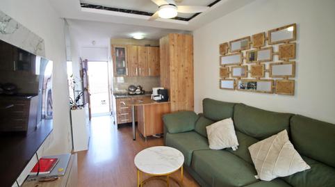 Foto 3 de Apartamento en venta en Avenida Benalmadena, El Pinillo, Torremolinos