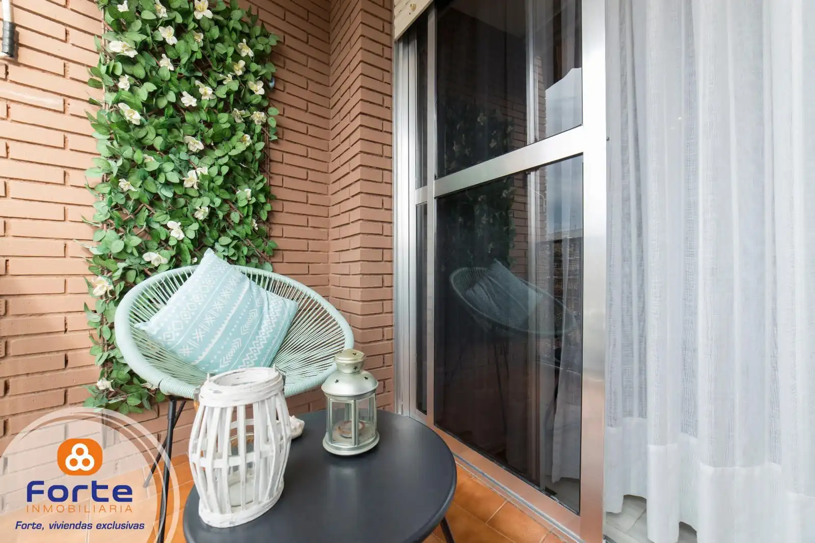 Terrasse von Wohnung zum Verkauf in Córdoba mit Klimaanlage