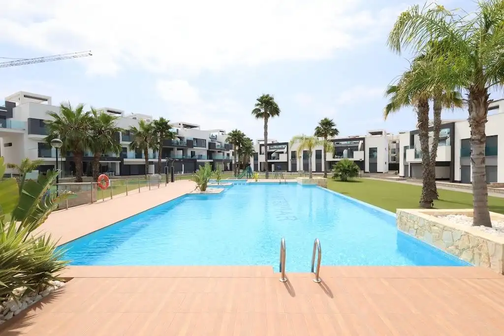 Houses for sale in Camino El Salat, El Raso