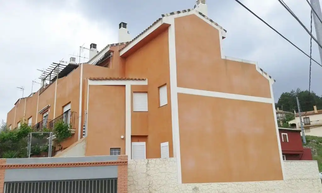 Vista exterior de Casa adosada en venta en Toràs con Terraza, Trastero y Horno
