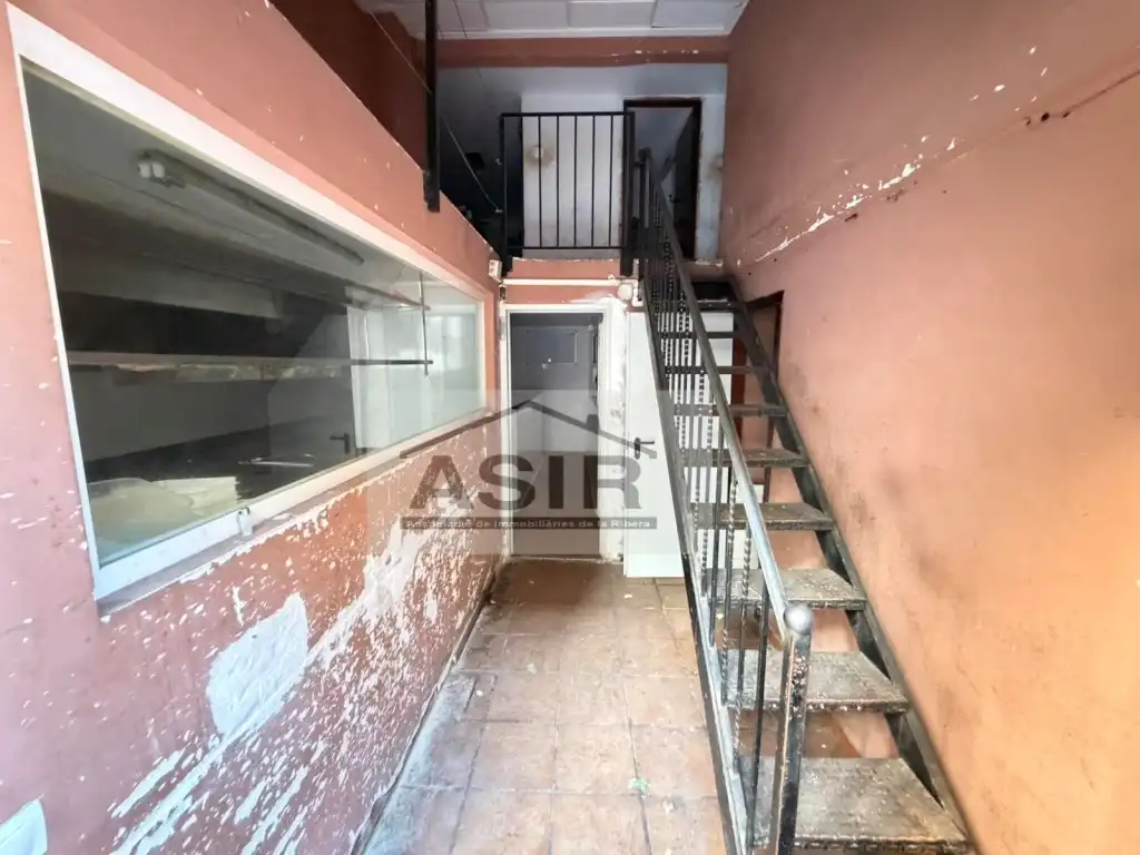 Local en venta en Alzira