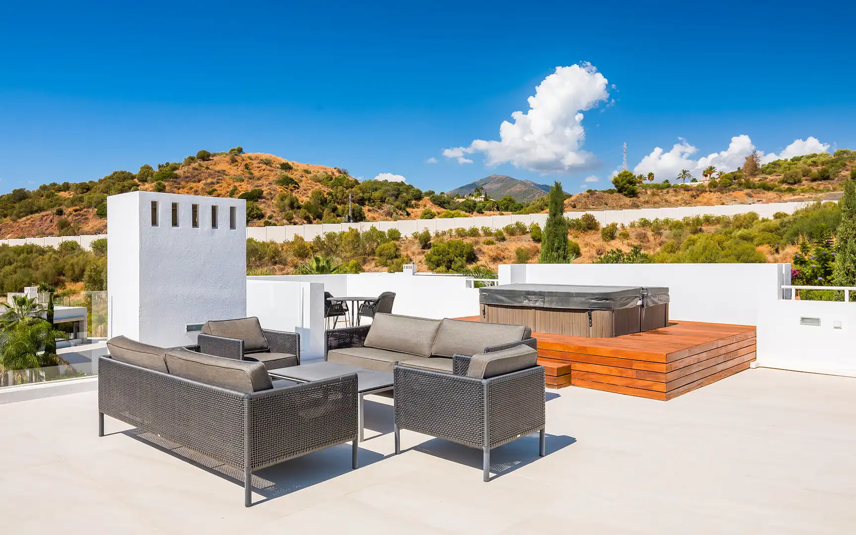 House with terrace for sale in Nueva Andalucía, imagen 32