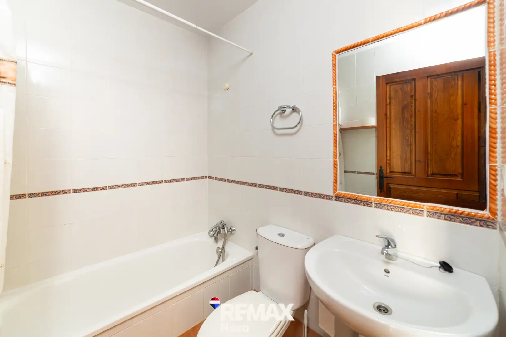 Bedroom of Buildings for sale in San Llorente