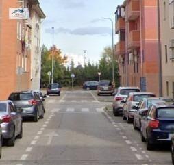 Vista exterior de Pis en venda en Cáceres Capital amb Jardí privat