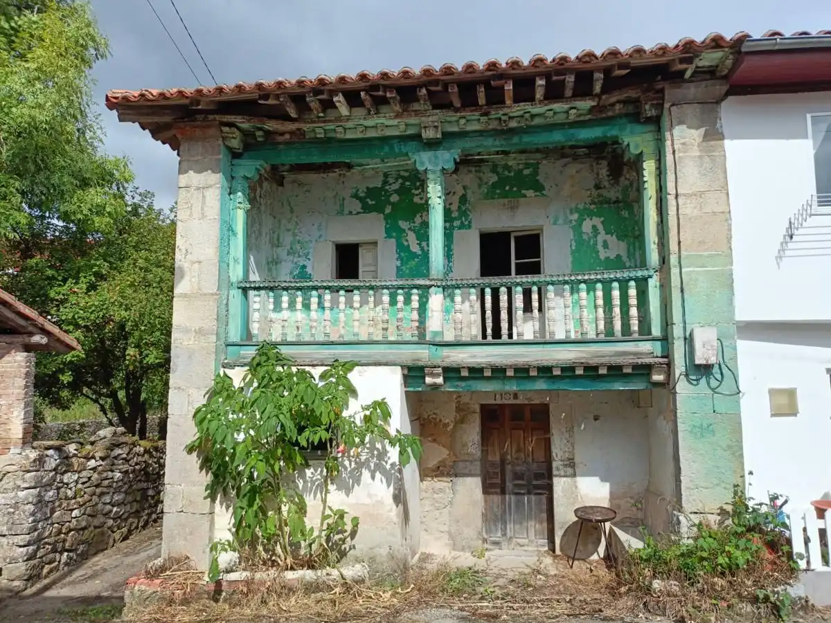 Vista exterior de Casa adosada en venta en Llanes con Jardín privado y Terraza