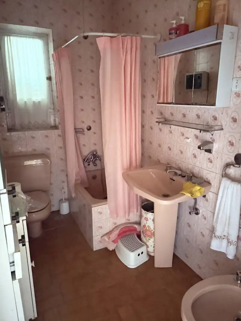 Bathroom of Houses for sale in El Espinar  with Storage room and Balcony