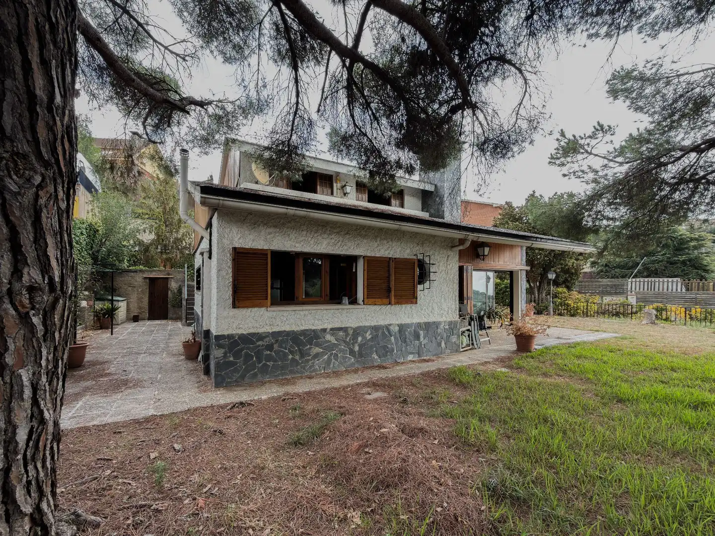 Exterior view of Houses for sale in Alella, Barcelona