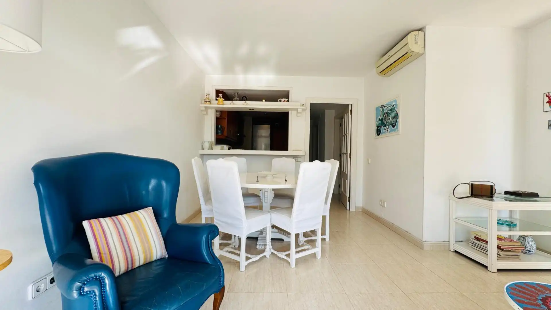Esszimmer von Erdgeschoss zur Miete in Vilanova i la Geltrú mit Klimaanlage, Heizung und Terrasse