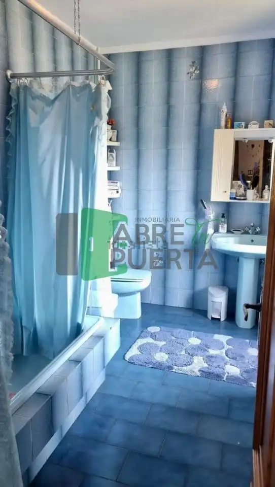 Casa rústica con jardín en venta en Leiro, imagen 6