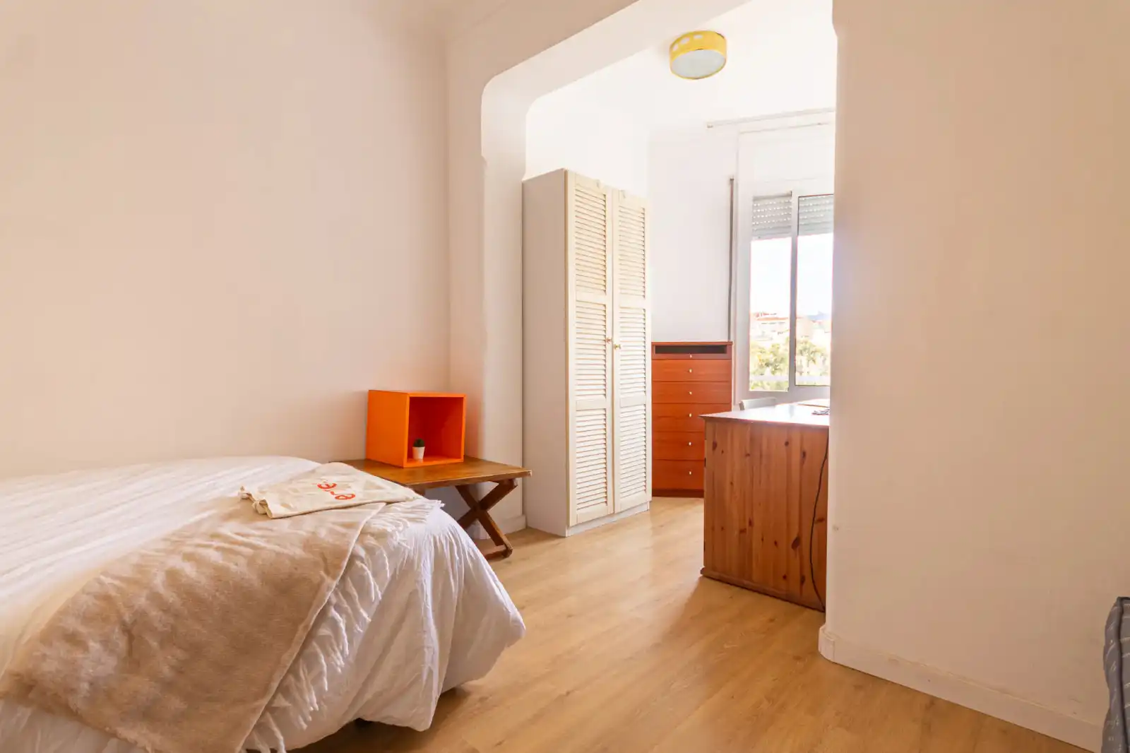 Bedroom of Flat for share in Sant Andreu
