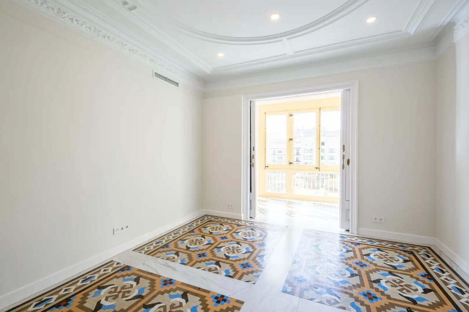 Piso de alquiler en Barcelona con Aire acondicionado, Calefacción y Balcón