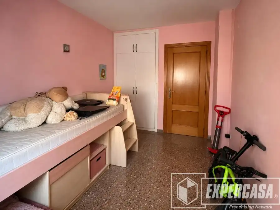 Bedroom of Flat for sale in Alaquàs, Valencia