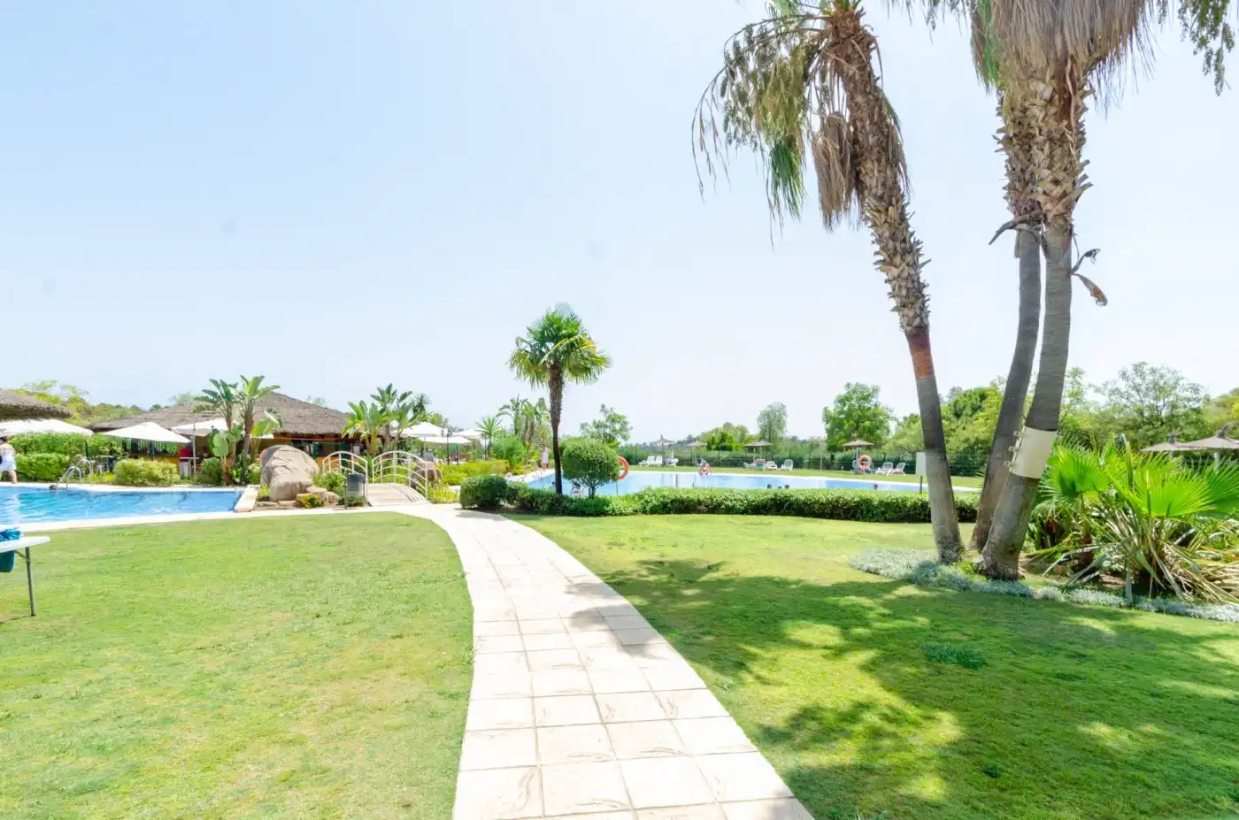 Jardín de Ático de alquiler en Benahavís con Aire acondicionado, Calefacción y Terraza