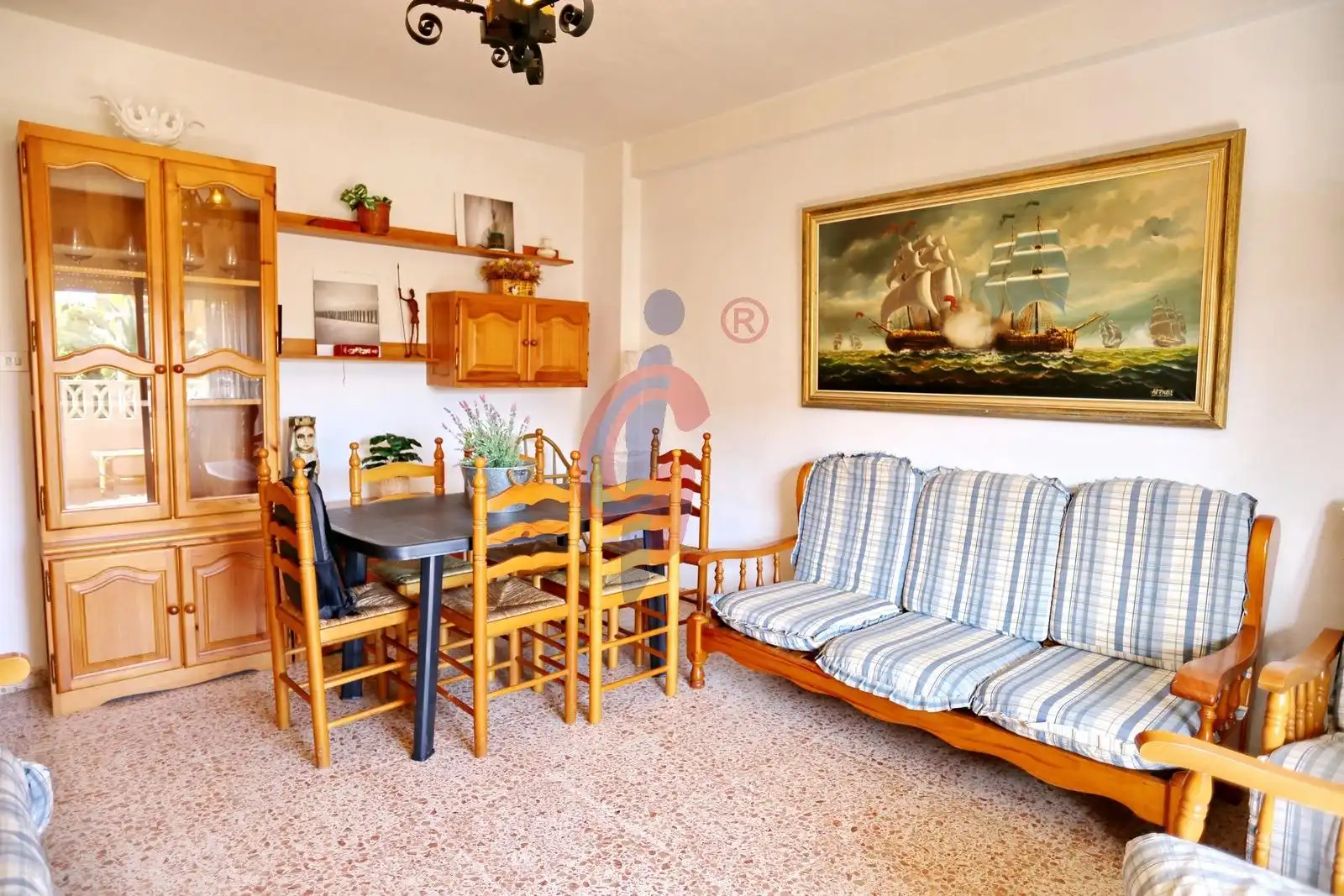 Sala de estar de Apartamento en venta en Torrevieja con Terraza y Amueblado