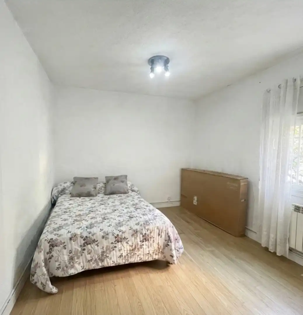 Habitación de Piso en venta en Madrid