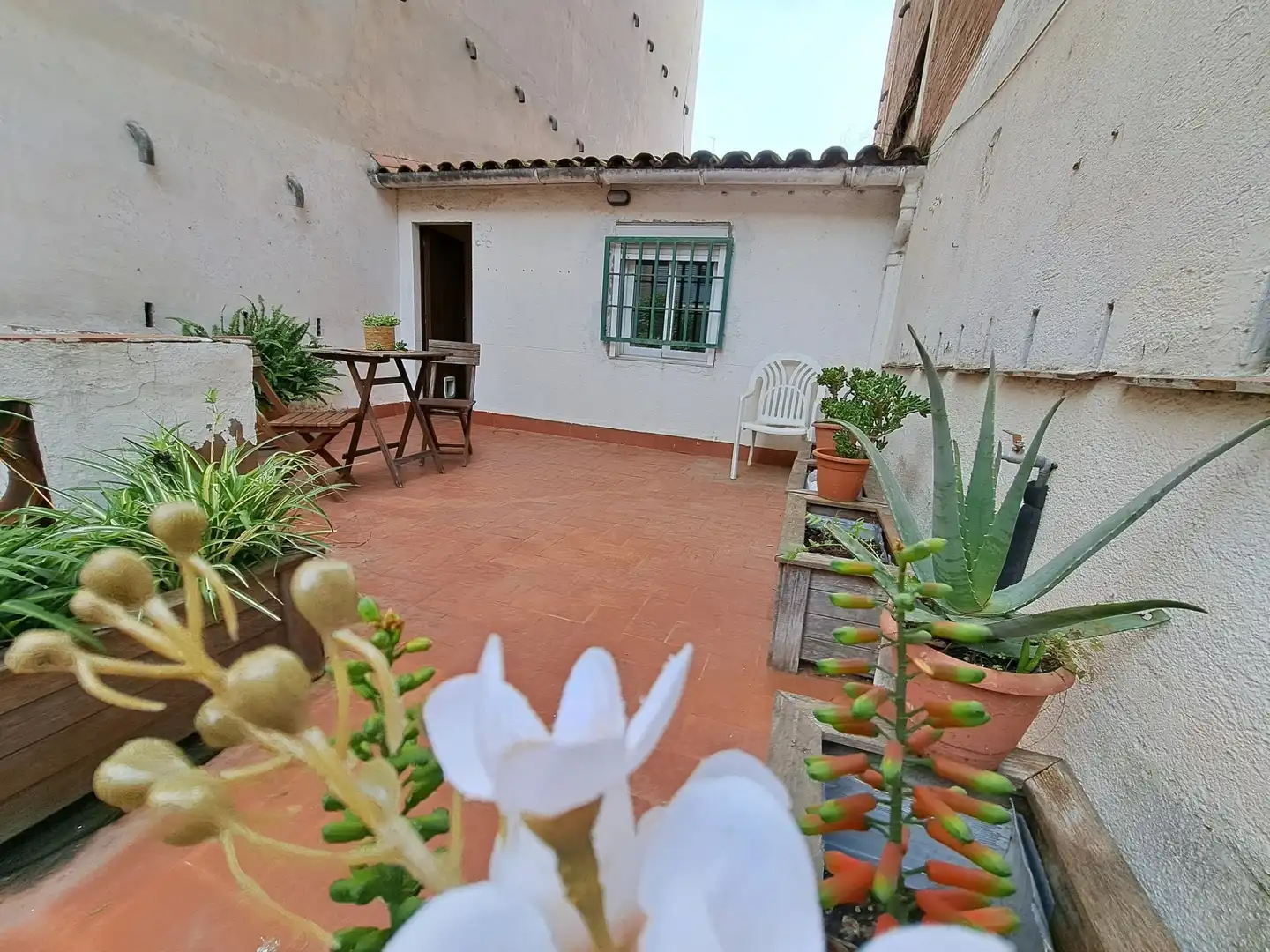 Terraza de Casa adosada en venta en Rubí con Terraza y Alarma