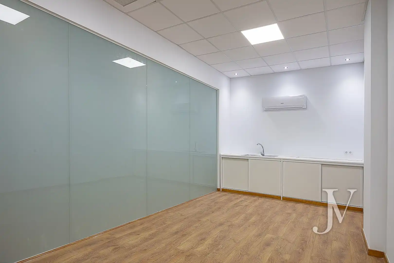 Bureau avec ascenseur à vendre à Calle de María Tubau, imagen 18