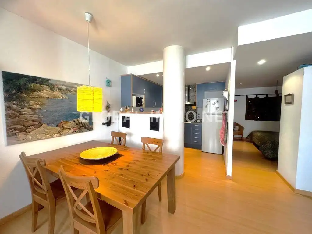 Apartament amb piscina en venda a Avinguda Port Canigó, imagen 7