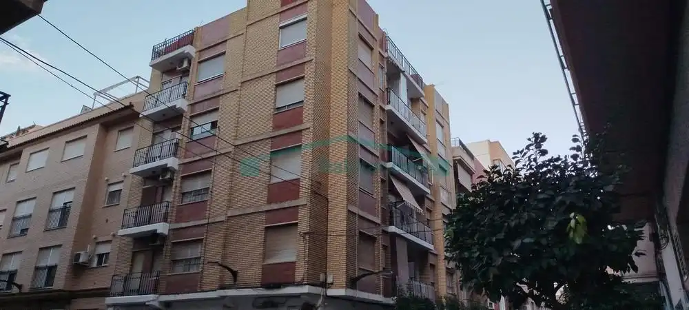 Vista exterior de Piso en venta en Aldaia con Balcón