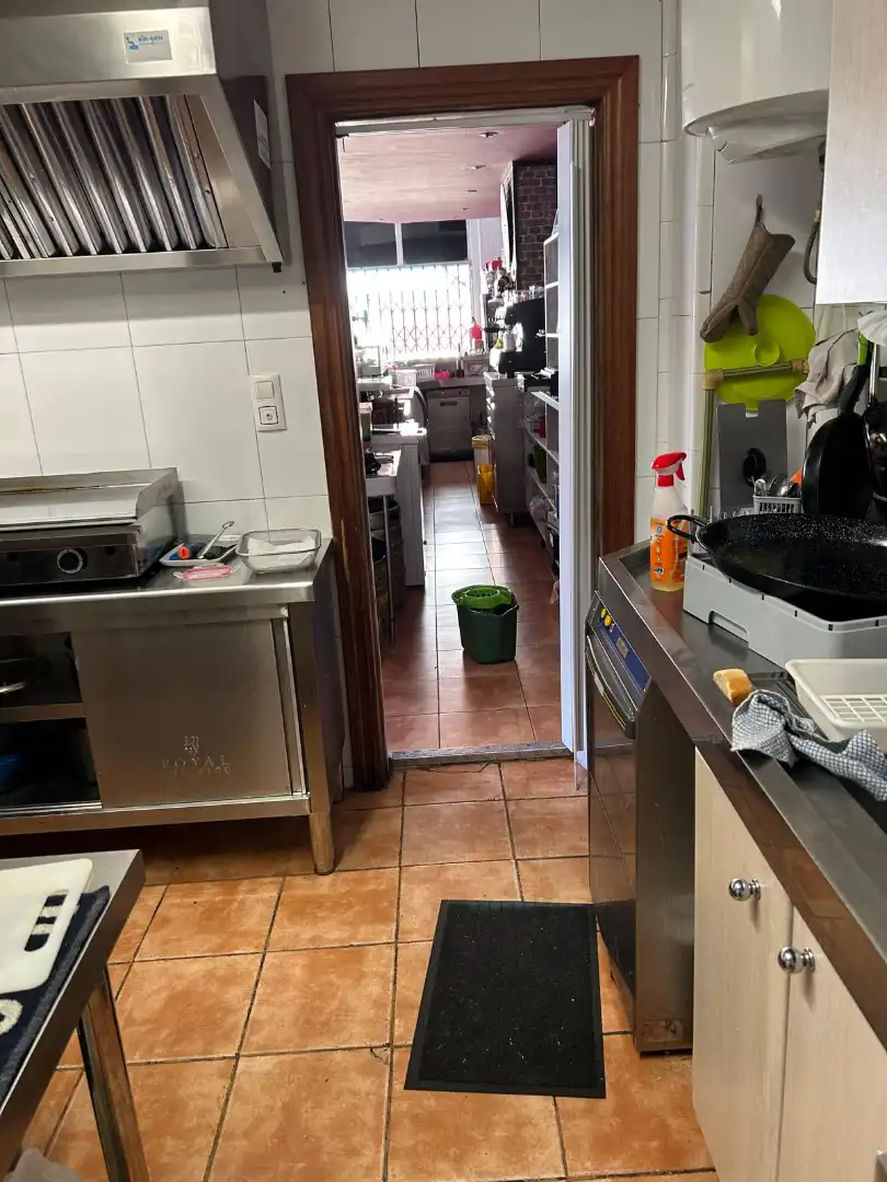 Cocina de Local en traspaso en Zaragoza con Aire acondicionado, Amueblado y Internet