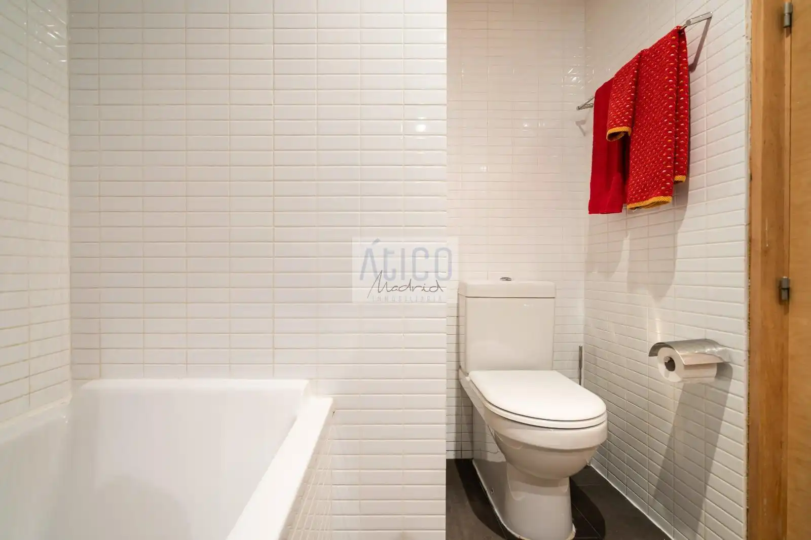 Baño de Piso de alquiler en Madrid con Aire acondicionado, Calefacción y Terraza