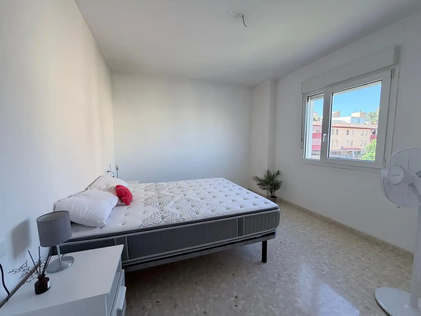 Dormitori de Pis en venda en Vélez-Málaga amb Terrassa, Traster i Piscina comunitària