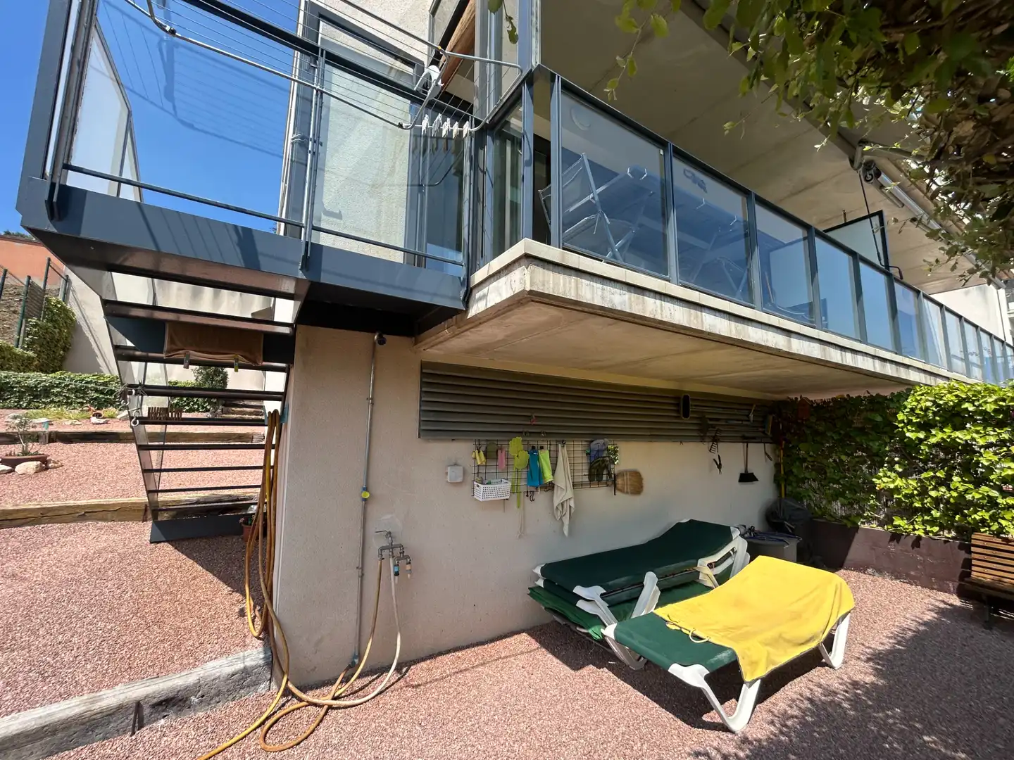 Vista exterior de Piso en venta en Llançà con Aire acondicionado, Calefacción y Jardín privado