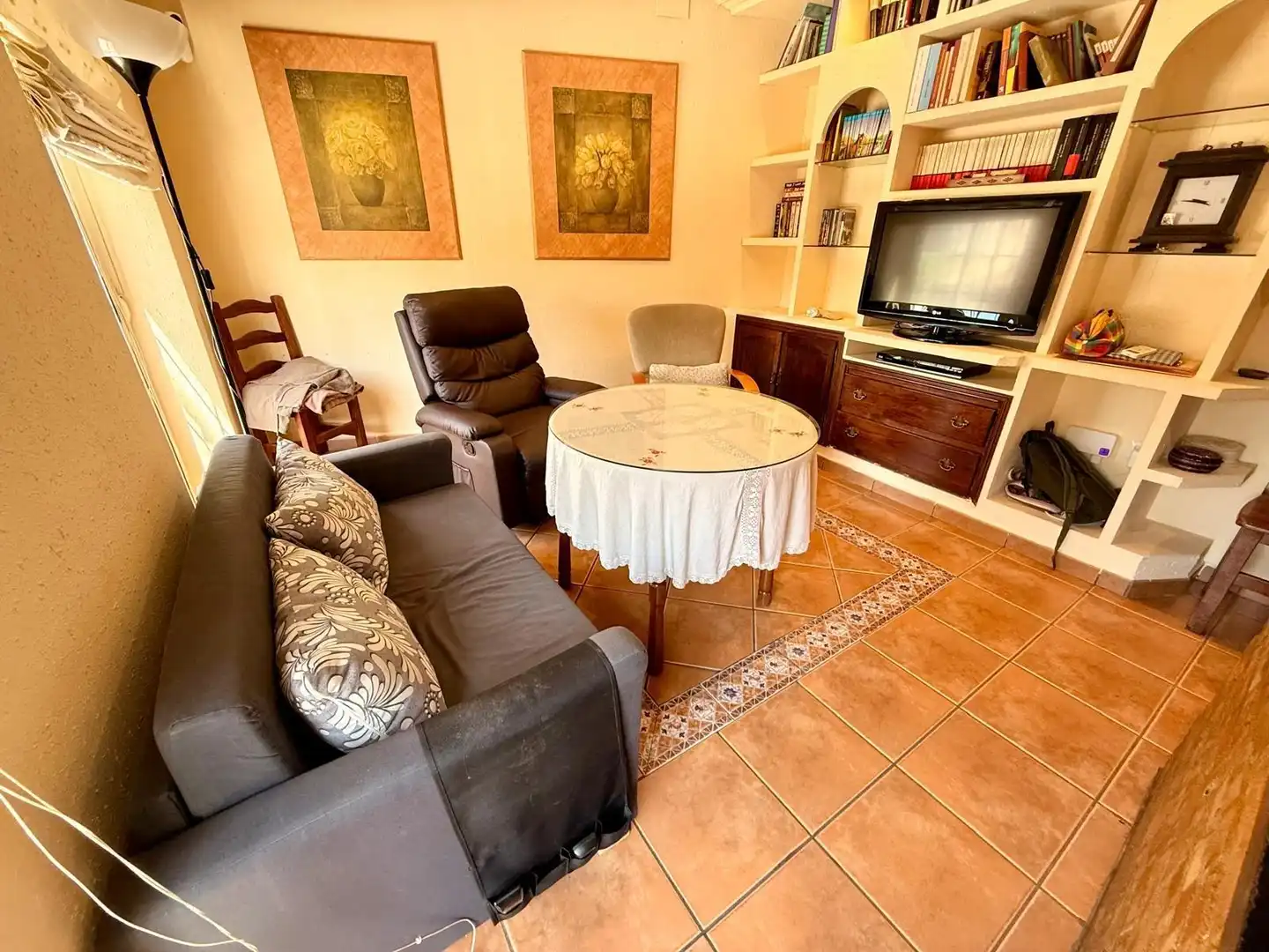Sala d'estar de Casa o xalet en venda en Badajoz amb Aire condicionat i Traster