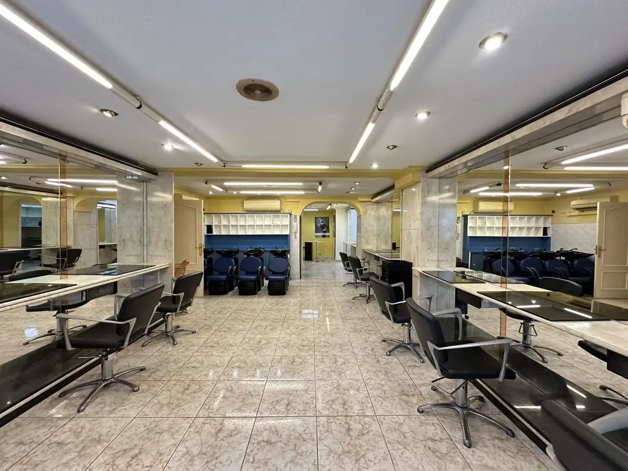 Office for sale in Alicante / Alacant  with Air Conditioner