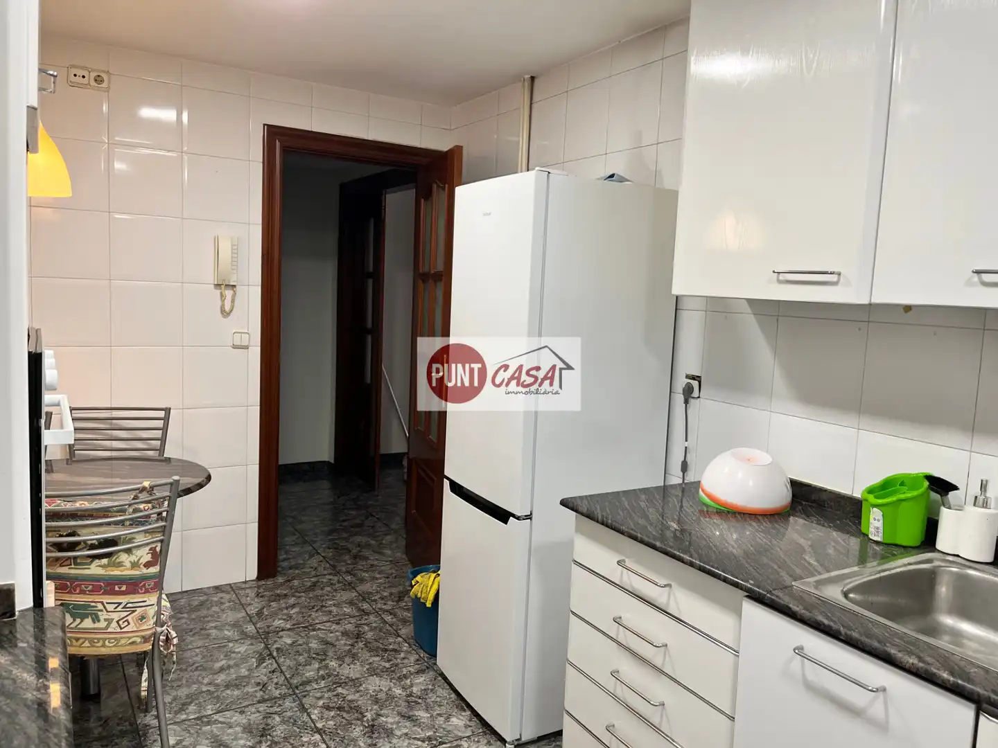 Cocina de Piso de alquiler en Lleida con Calefacción, Terraza y Amueblado