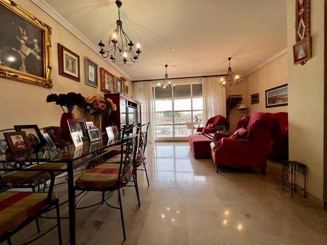 Piso en Venta en Calle del Cantábrico en Arroyo del Moro - Noreña