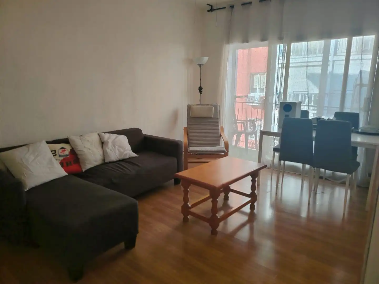 Living room of Flat for sale in Alcalá de Henares  with Terrace and Furnished