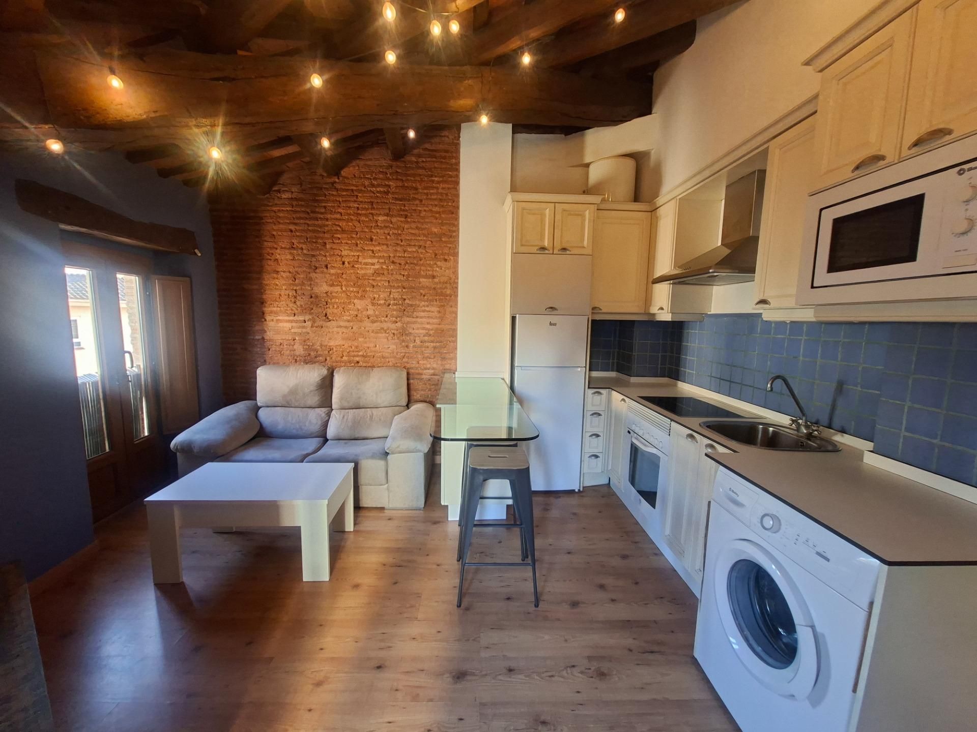 Kitchen of Loft for sale in Reus  with Air Conditioner and Parquet flooring