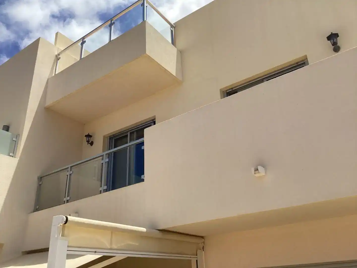 Terrassa de Casa adosada en venda en Santiago del Teide amb Piscina i Balcó