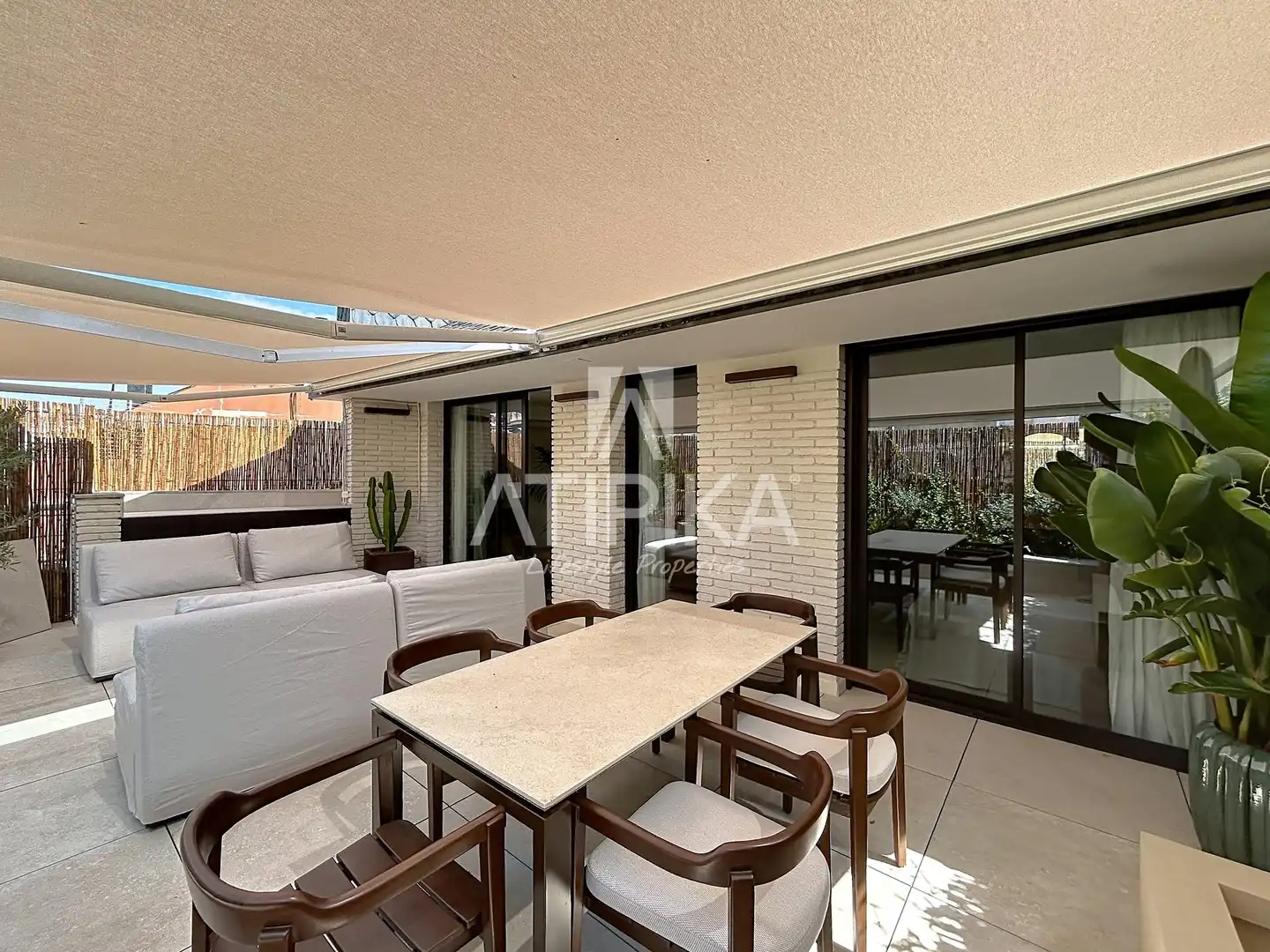 Terrace of Flat for rent in Barcelona  with Air Conditioner, Terrace and Furnished