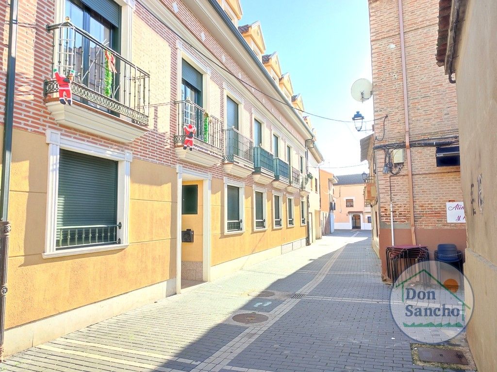 Exterior view of Flat for sale in Tudela de Duero  with Heating