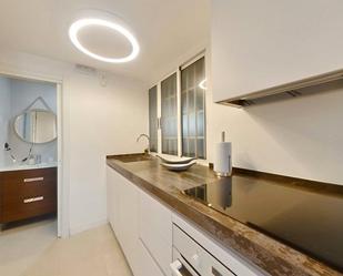 Kitchen of Flat to rent in  Madrid Capital  with Air Conditioner, Heating and Furnished