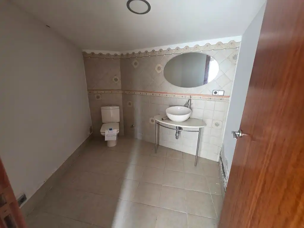 Gewerbefläche zum Verkauf in Avenida de Barraña 14, imagen 18